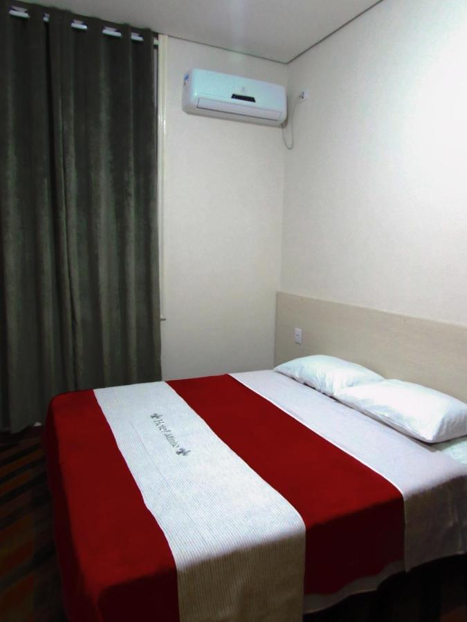 Hotel Minho - Proximo 25 De Marco Bras E Bom Retiro E Hospital Perola Byington "Garanta Ja A Sua Reserva" Сан-Пауло Экстерьер фото